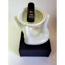 Parfumuoto kvapo baltas garintuvas – žvakidė, kartu su parfumuotu namų kvapu „Amber“, 5 ml